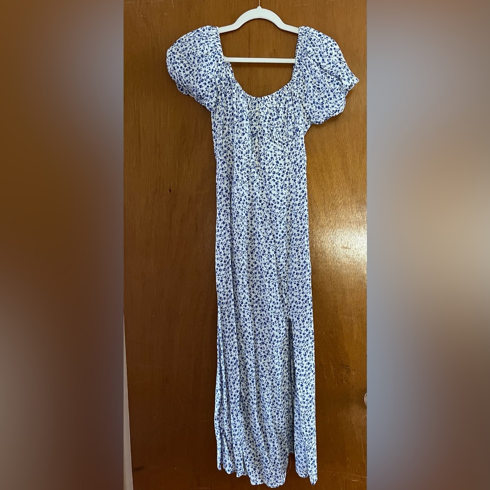 Floral puff sleeve dress